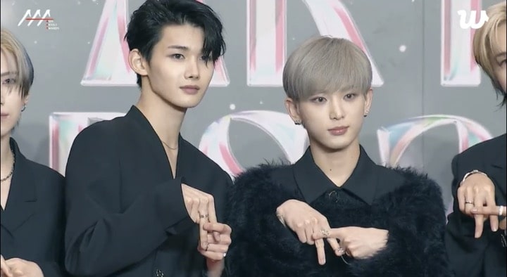 韓国Weverse 「AAA」男性韓国アイドルグループ &Team ハルア